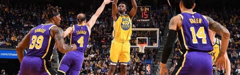  湖人逆转勇士夺季前赛首胜，詹姆斯准三双显威力  