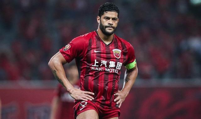 德甲老牌劲旅遭遇历史性降级危机  