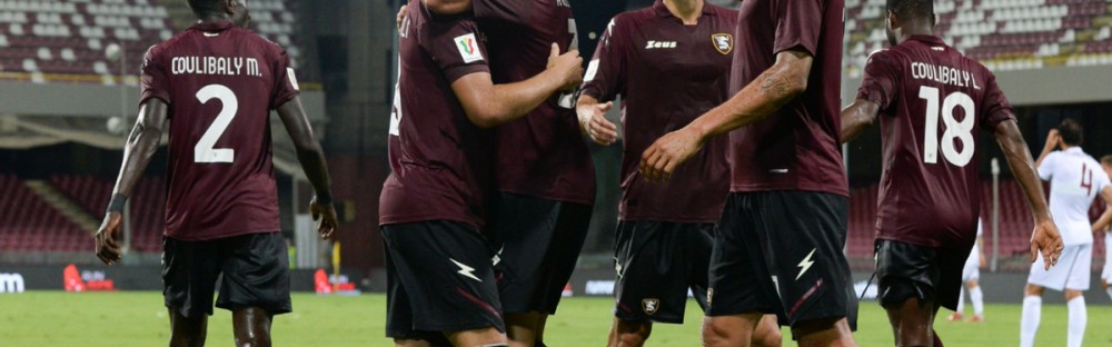  斯佩齐亚保级关键战役，全队众志成城守住希望