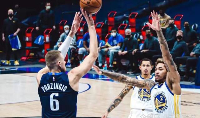  东契奇末节独揽十五分独行侠加时险胜国王  