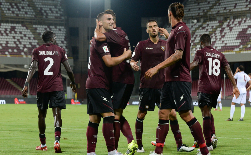  斯佩齐亚保级关键战役，全队众志成城守住希望